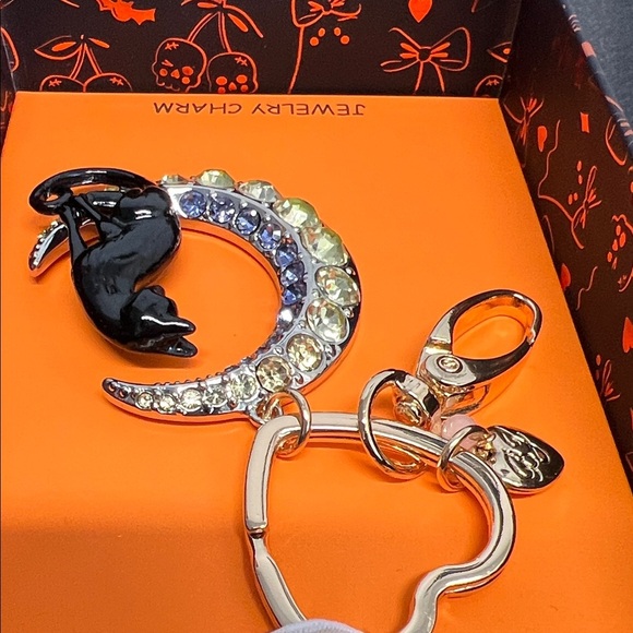 Betsey Johnson | Black Cat 🐈‍⬛ 🌙 Bag Charm - Picture 7 of 8